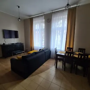  Apartment Apartamentyprzymorzu Z Antresola